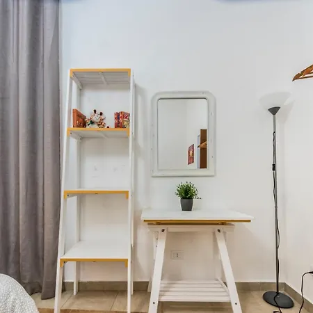 Genius House